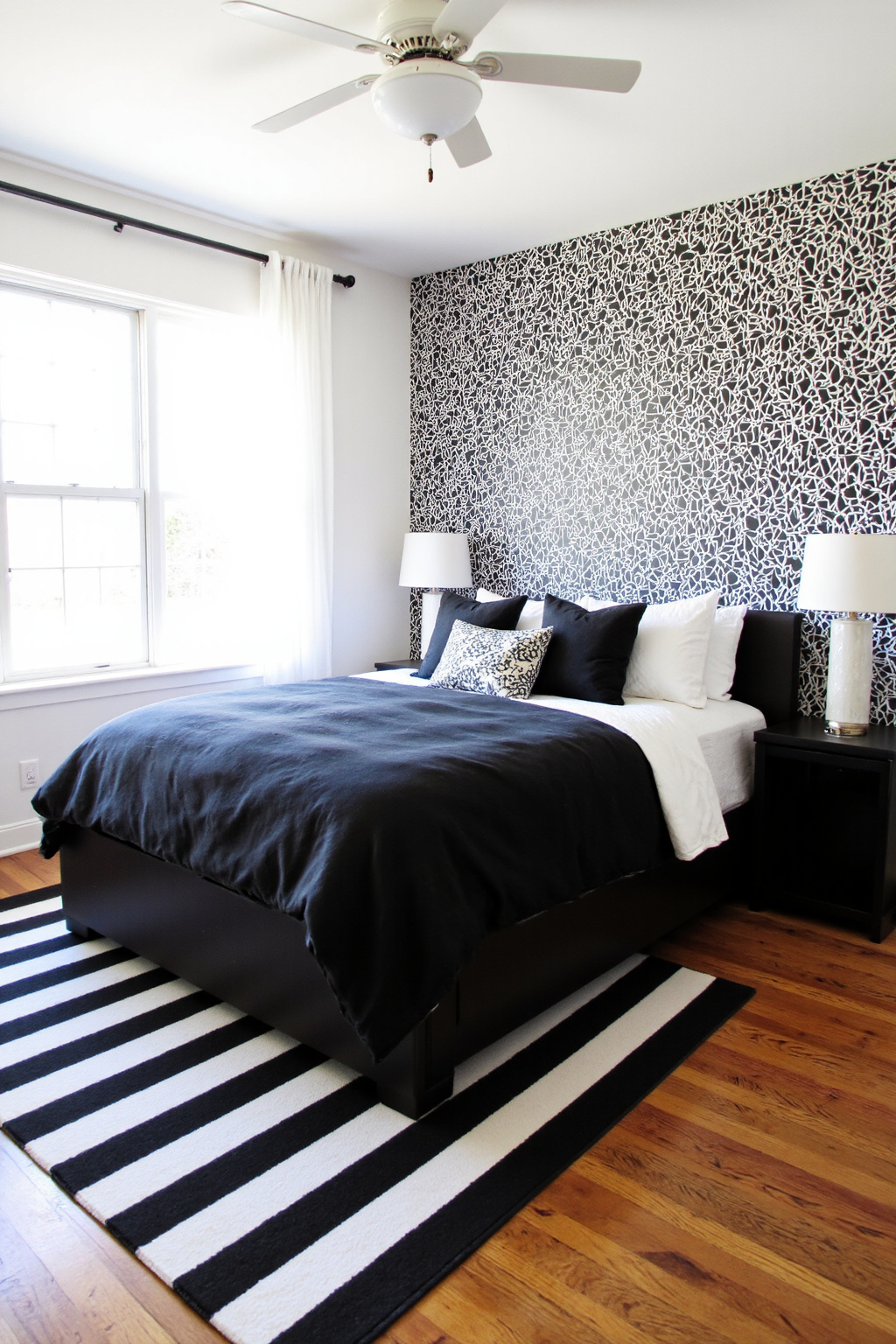black bedroom, black bedroom design, black bed, black bedroom aesthetic, dark and moody bedroom