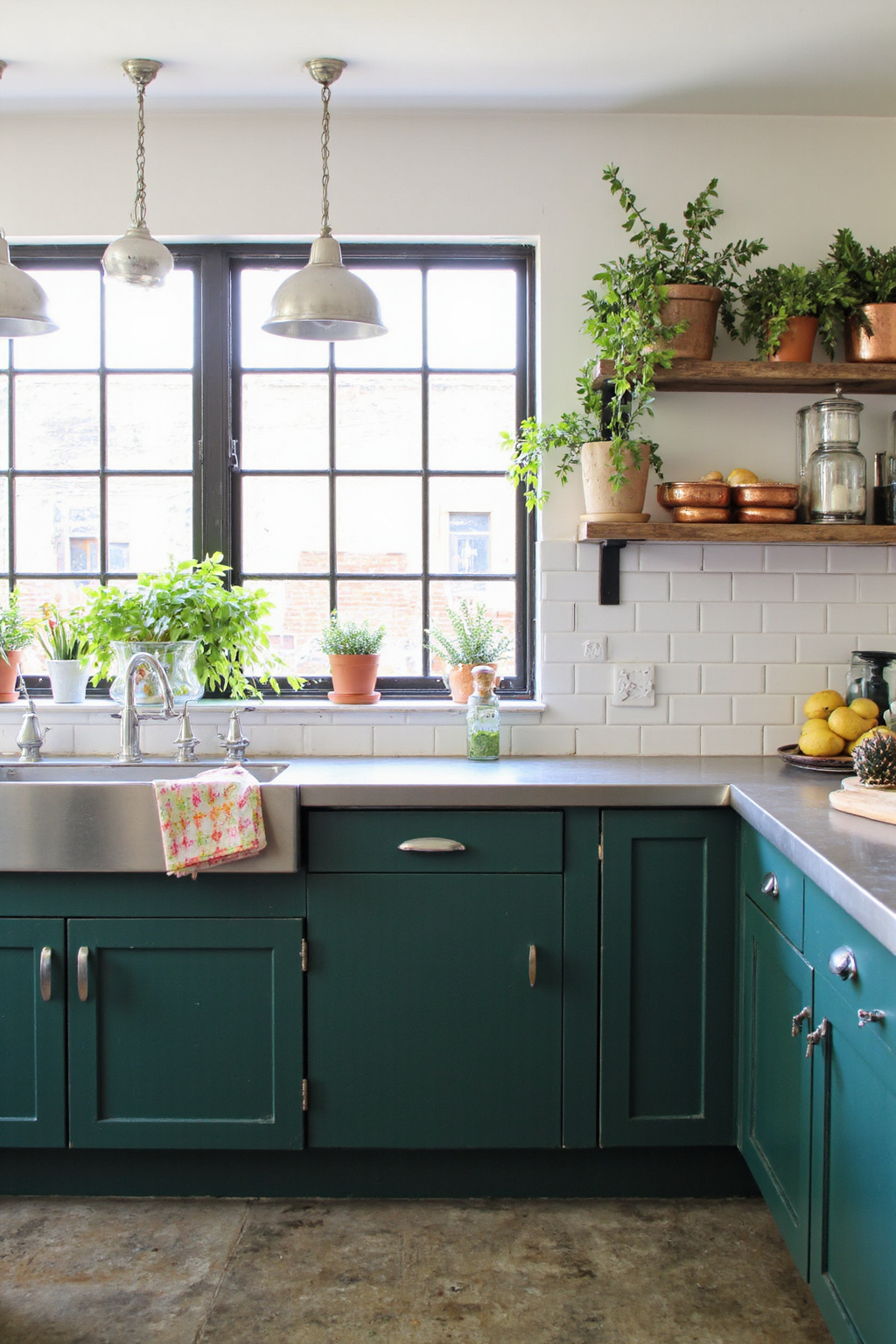 industrial decor kitchen, industrial kitchen ideas, industrial kitchen decor, industrial home kitchen ideas, neo industrial kitchen
