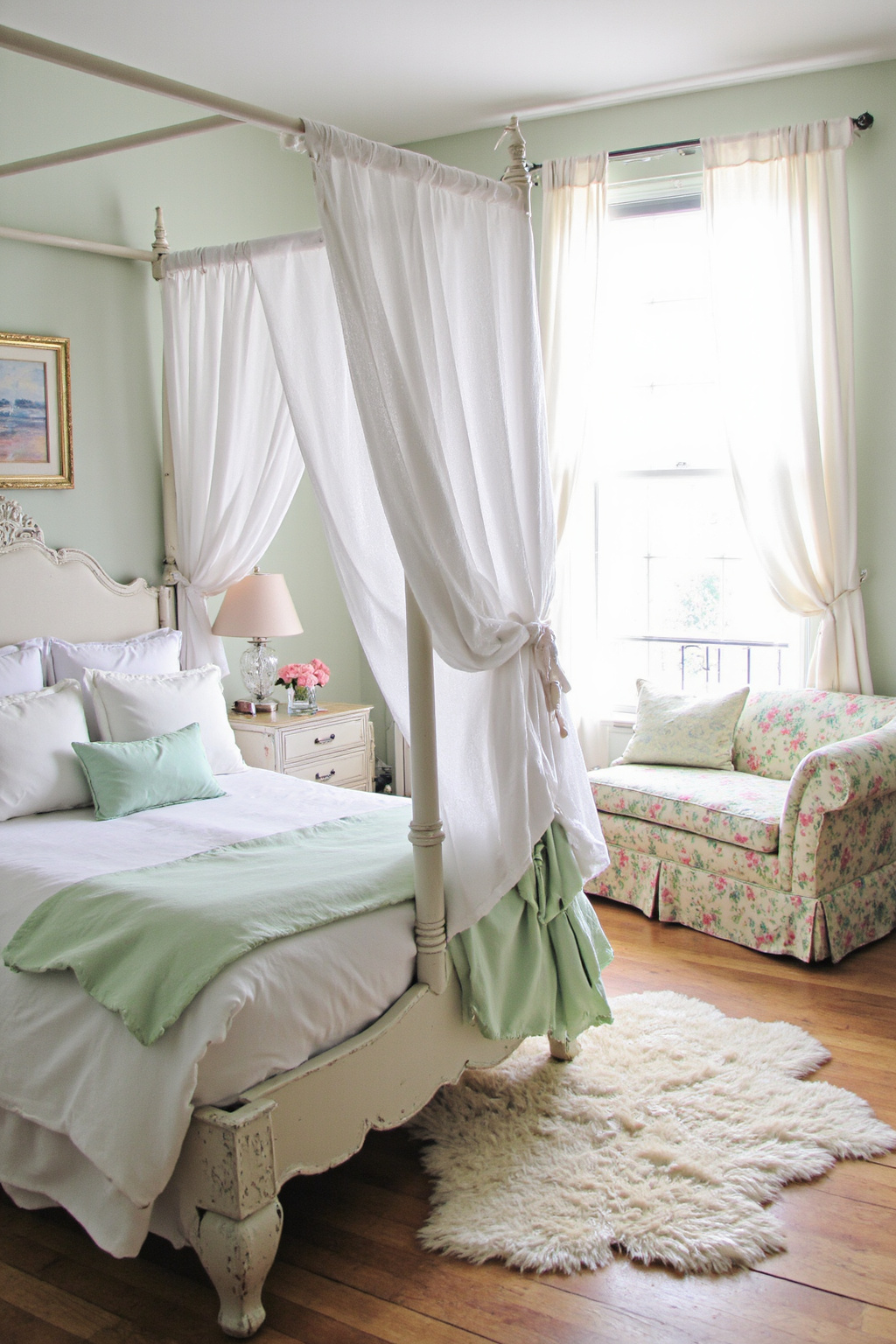 mint green bedroom walls, mint green bedroom, light mint bedroom, mint and purple bedroom, green coastal bedroom